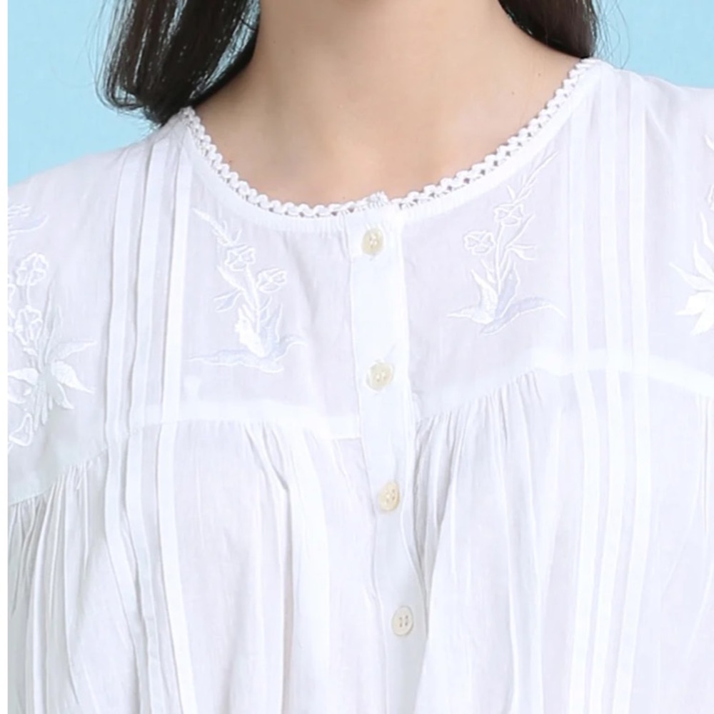 Mahogany Vintage Classic Victorian White Embroidered Nightgown New